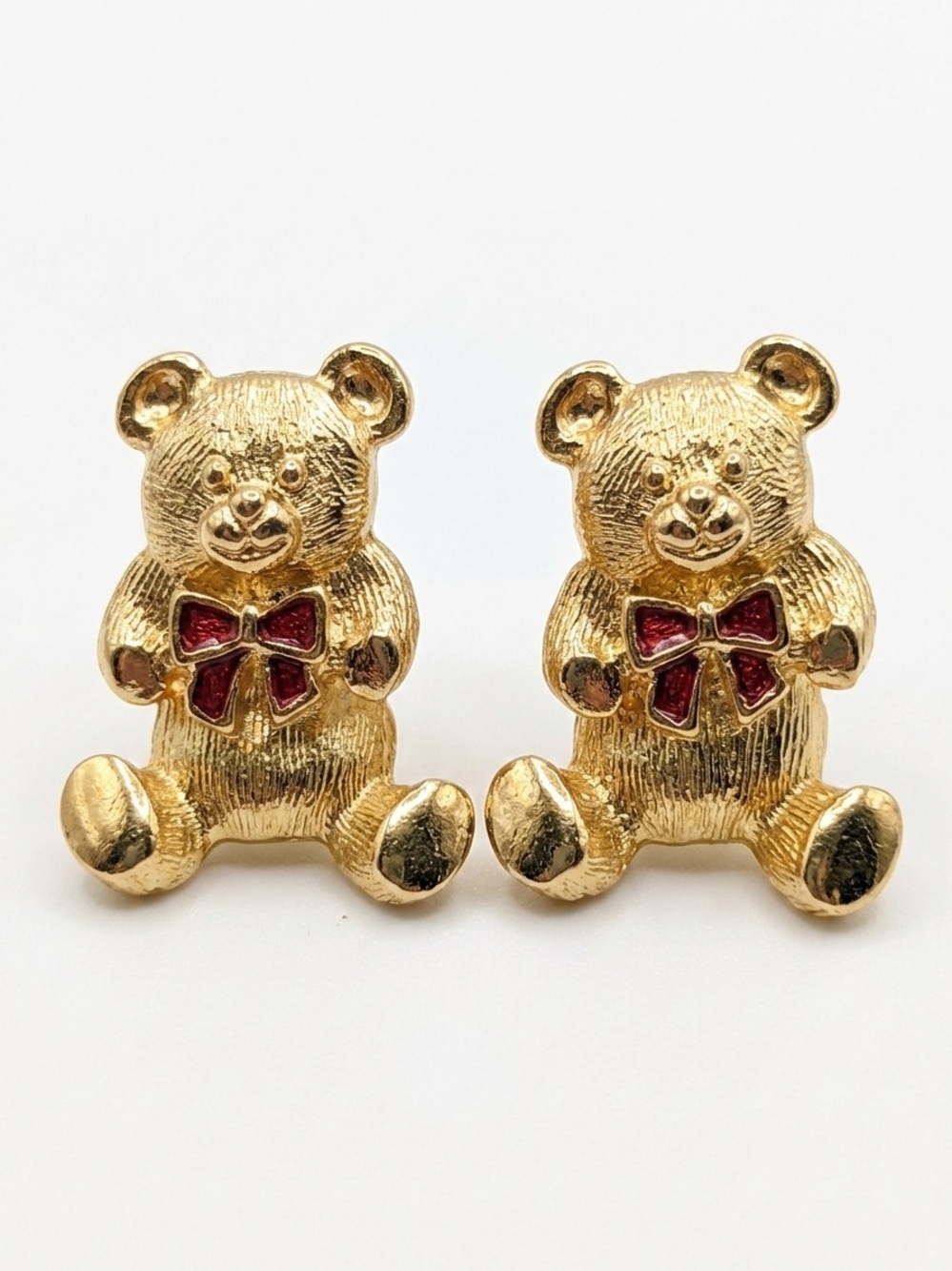 Vintage Avon Gold Tone Teddy Bear Stud Earrings with Red Enamel Bow Detail